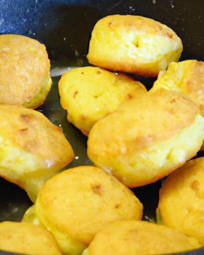 Sweet & Savory Southern-Style Honey Butter Cornbread Poppers