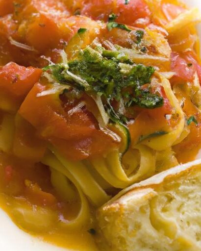 Quick & Easy 10-Minute Marinara Sauce Recipe for Any Meal