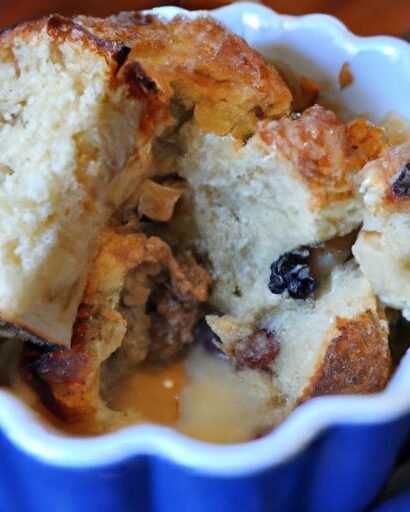 Delicious Low-Carb Bread Pudding: Keto-Friendly Delight