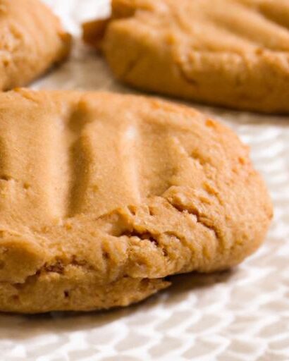 Delight in Simple, Flourless Peanut Butter Cookies