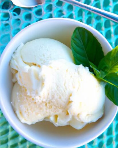 Creamy Keto Vanilla Ice Cream Picks Perfect for Shakes