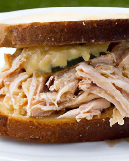 Ultimate Slow Cooker Pulled Chicken Sandwiches Made Easy