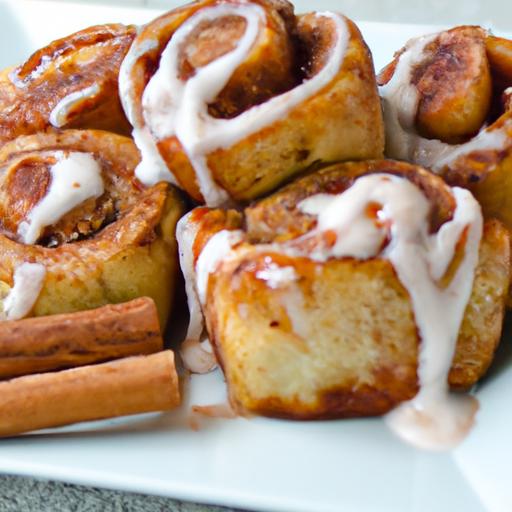 Irresistible ‌Cinnamon‌ Roll French⁢ Toast Bites Recipe Delight