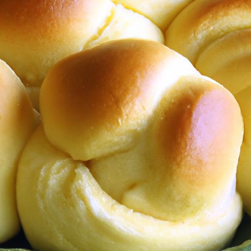 Fluffy Hawaiian Sweet Rolls: A Soft Bread Delight