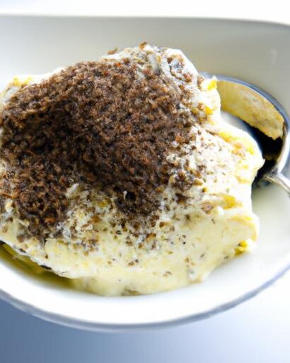 Nutritious Blend: Cottage Cheese Meets Chia Seeds Delight