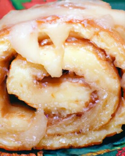 Fluffy Delight: The Story Behind Hawaiian Sweet Rolls