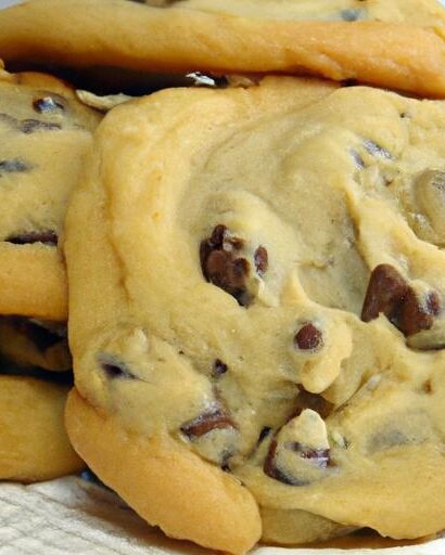 Ultimate Guide to Baking the Best Ever Chocolate Chip Cookies