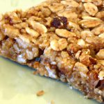 Crafting Delicious Homemade Granola Bars: Simple & Wholesome