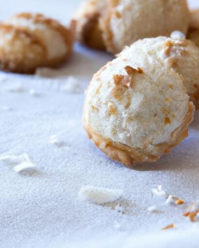Simple & Sweet: 3-Ingredient Coconut Macaroons Recipe