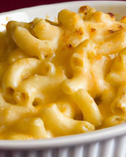 Timeless Comfort: Classic Old-Fashioned Baked Mac & Cheese