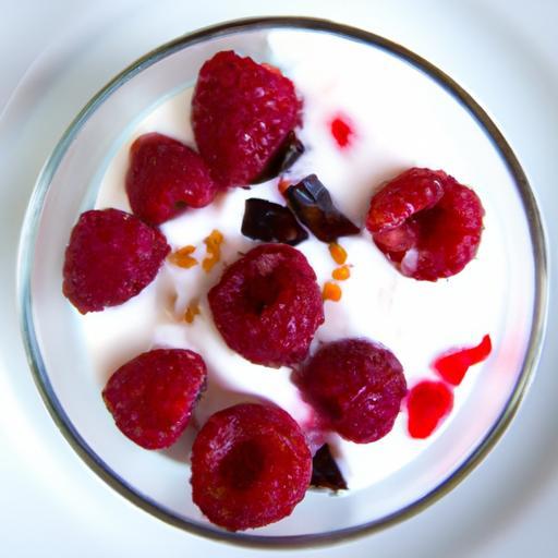Quick & Protein-Packed: 5-Minute Greek Yogurt Berry Parfait
