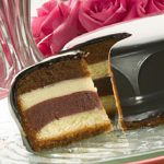 Shiny Perfection: A Step-by-Step Mirror Glaze Cake Recipe